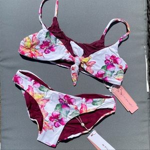 PILYQ Reversible WIld Orchid Swimsuit Bikinis 👙 S
